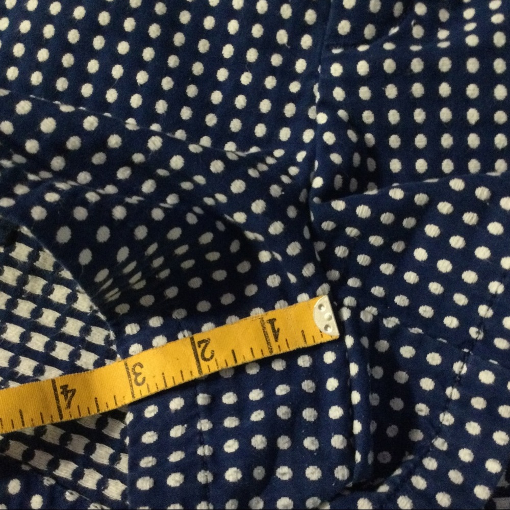 Shorts - Picture 4 of 6